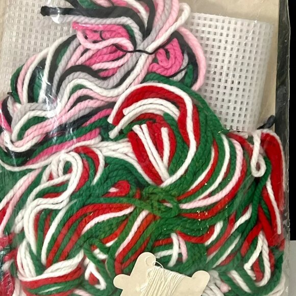 Bucilla Christmas Needlepoint Kit Napkin Rings #60388 Santa Claus Mrs. Claus NIP - Picture 6 of 7